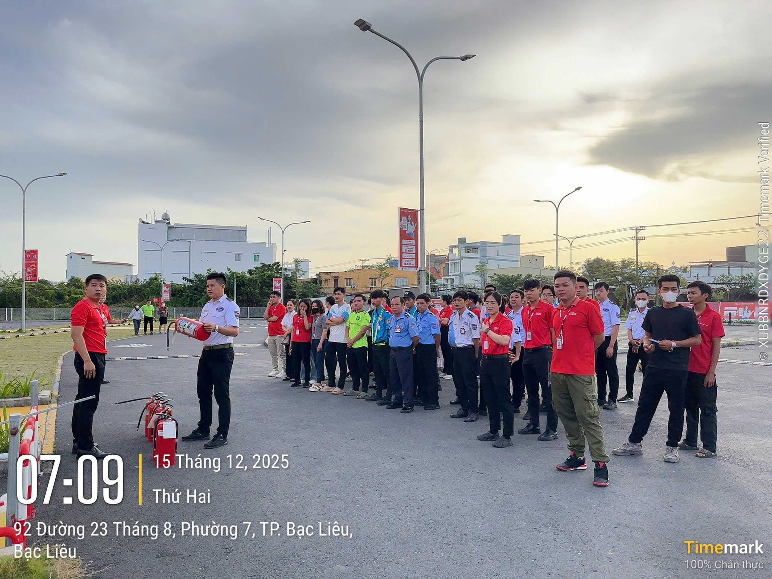 Vì Sao Doanh Nghiệp Nên Thuê Dịch Vụ Bảo Vệ Uy Tín, Chuyên Nghiệp Của QB247?